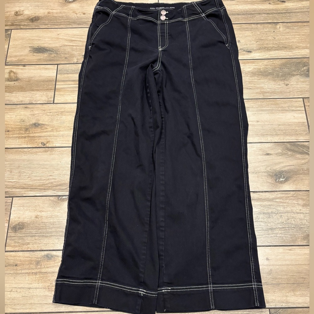Super Baggy Pull on Wide Leg Black Jean Size 14R (35x29) 11 inch leg opening